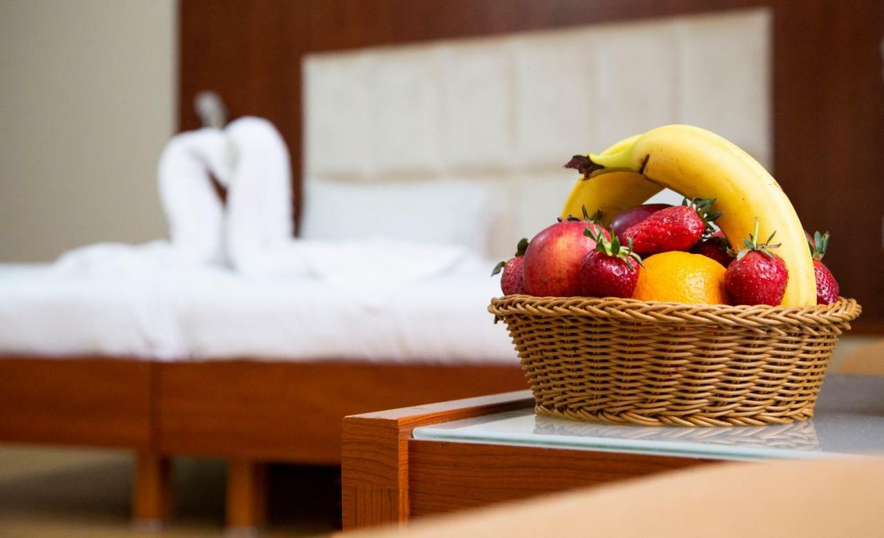 Irshad Hotel باكو المظهر الخارجي الصورة